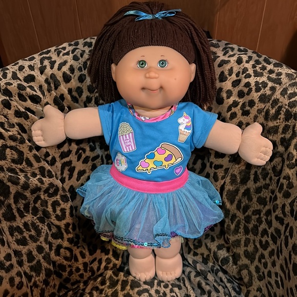 Cabbage Patch Kid 2004 - Picture 2 of 8